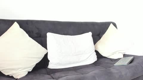 frank online show from November 8, 2025, 4:40 pm