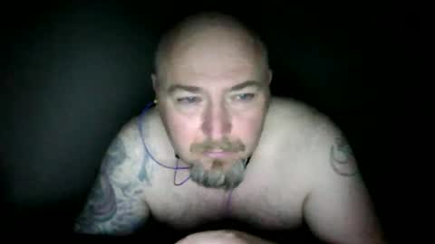 Snapshot of frankthebikemessenger chatting on June 25, 2026, 11:37 am frankthebikemessenger online show from June 25, 2026, 11:37 am