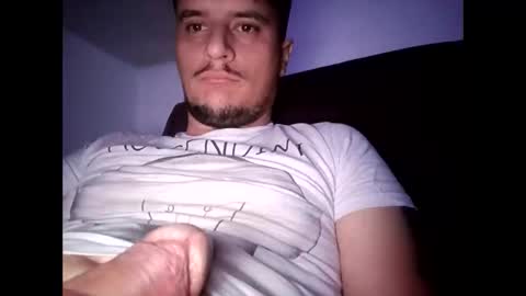 fraromeo2 online show from April 17, 2026, 7:28 pm