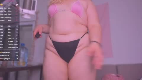 Snapshot of freakcute_friends chatting on May 28, 2026, 7:33 pm Alice online show from May 28, 2026, 7:33 pm