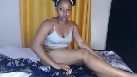 freakyLucy online show from April 29, 2026, 2:21 pm