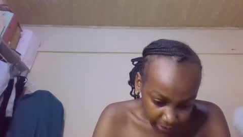 freaky_beauty online show from June 9, 2026, 9:48 pm
