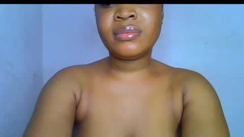 Snapshot of freaky_thickass chatting on September 30, 2025, 9:53 pm Lily online show from September 30, 2025, 9:53 pm