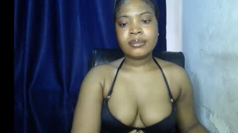 Snapshot of freaky_thickass chatting on October 2, 2025, 10:44 am Lily online show from October 2, 2025, 10:44 am