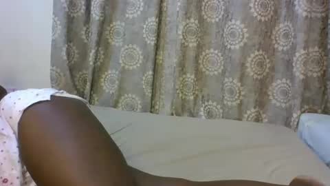 Freakies online show from November 14, 2025, 7:12 pm