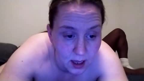 Snapshot of freakycoupleee69 chatting on November 17, 2025, 1:50 pm freakycoupleee69 online show from November 17, 2025, 1:50 pm