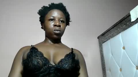 Snapshot of freakyebony1 chatting on May 26, 2026, 5:53 pm Frecky online show from May 26, 2026, 5:53 pm
