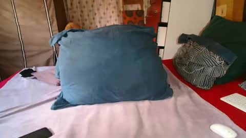 Snapshot of freakyteaser1990 chatting on March 25, 2026, 10:32 am Mandy online show from March 25, 2026, 10:32 am