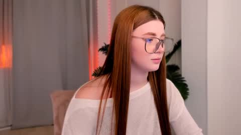 Snapshot of freckle_diyana chatting on January 26, 2025, 12:26 am Diyana online show from January 26, 2025, 12:26 am