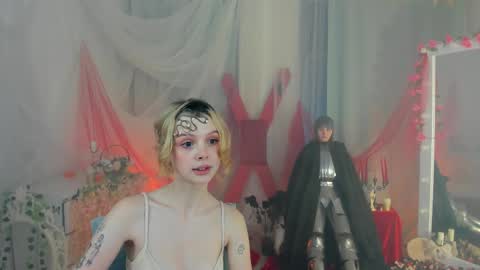 Snapshot of freckle_diyana chatting on February 15, 2025, 2:15 am Diyana online show from February 15, 2025, 2:15 am