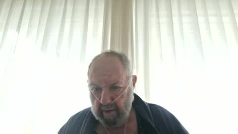 Snapshot of fredaldavid chatting on June 11, 2026, 9:29 am David Fredal online show from June 11, 2026, 9:29 am