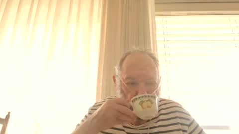 Snapshot of fredaldavid chatting on June 24, 2026, 8:24 am David Fredal online show from June 24, 2026, 8:24 am