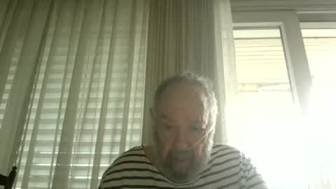 Snapshot of fredaldavid chatting on July 1, 2026, 9:11 am David Fredal online show from July 1, 2026, 9:11 am