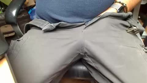 Snapshot of freddy037 chatting on October 10, 2025, 12:48 pm freddy037 online show from October 10, 2025, 12:48 pm