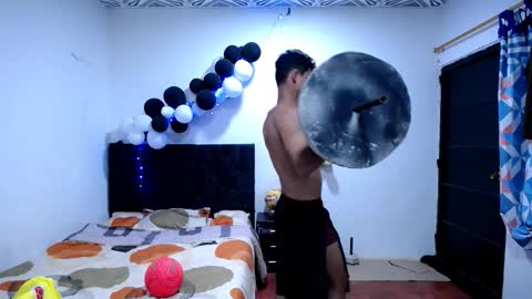 freddy romans online show from December 14, 2025, 3:23 am