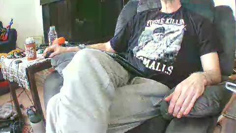 Snapshot of fredjohnson2112 chatting on March 29, 2026, 5:35 pm fredjohnson2112 online show from March 29, 2026, 5:35 pm