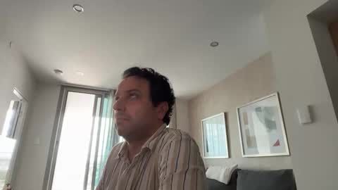 Snapshot of fredmarsone chatting on March 11, 2026, 3:23 am fredmarson online show from March 11, 2026, 3:23 am