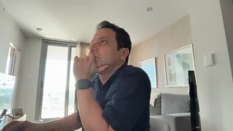 Snapshot of fredmarsone chatting on April 2, 2026, 2:09 am fredmarson online show from April 2, 2026, 2:09 am