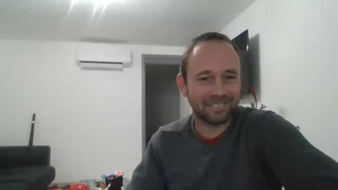 Snapshot of fredodu41 chatting on December 27, 2024, 3:37 pm fredodu41 online show from December 27, 2024, 3:37 pm