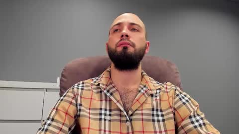 Andrew online show from October 26, 2025, 3:23 am