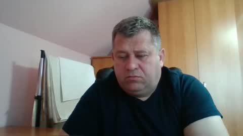 freeboy80180 online show from December 25, 2024, 10:17 am