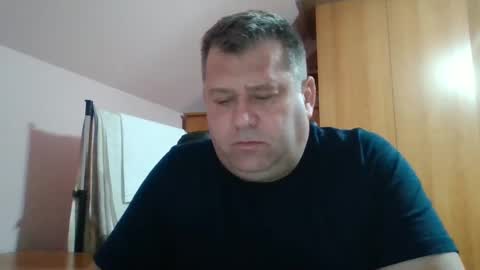 freeboy80180 online show from December 25, 2024, 6:09 pm