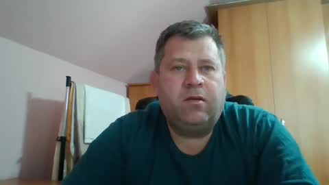 freeboy80180 online show from January 11, 2025, 1:22 pm