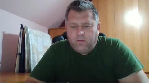 freeboy80180 online show from November 24, 2025, 4:40 pm