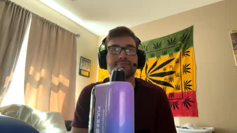 Snapshot of freezeskiii chatting on September 8, 2025, 4:39 pm freezeskiii online show from September 8, 2025, 4:39 pm