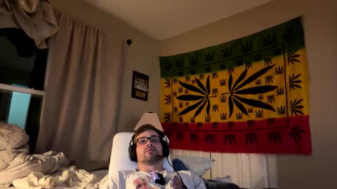 Snapshot of freezeskiii chatting on September 15, 2025, 12:54 am freezeskiii online show from September 15, 2025, 12:54 am