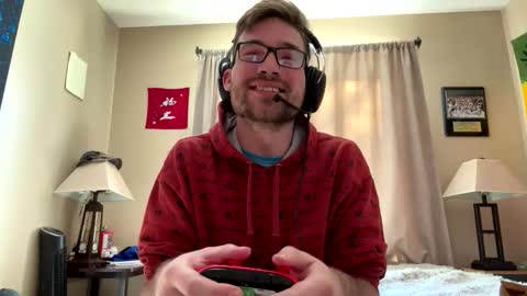 Snapshot of freezeskiii chatting on December 4, 2025, 7:22 pm freezeskiii online show from December 4, 2025, 7:22 pm