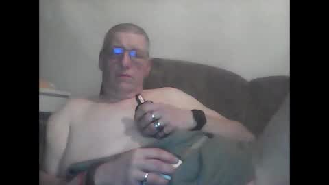 Snapshot of frefredo chatting on April 10, 2026, 8:46 pm fred online show from April 10, 2026, 8:46 pm