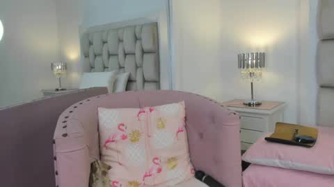 Frehia   online show from April 7, 2026, 11:10 am