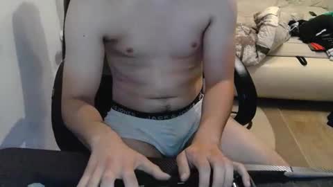 freklogas online show from June 10, 2026, 4:17 pm