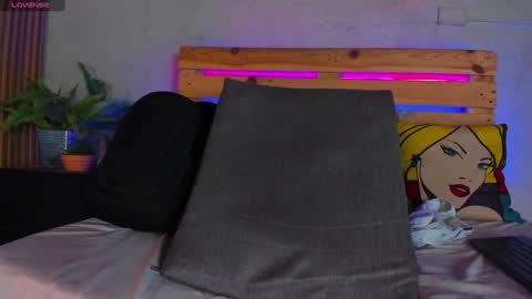 Snapshot of french_sexx chatting on January 21, 2025, 4:10 am Xavier online show from January 21, 2025, 4:10 am
