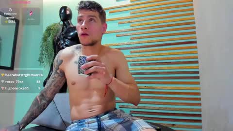 Snapshot of french_sexx chatting on February 25, 2025, 7:36 pm Xavier online show from February 25, 2025, 7:36 pm