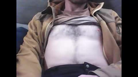 frencheeboy online show from November 29, 2025, 7:06 pm