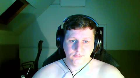 French fries online show from January 5, 2026, 7:39 pm