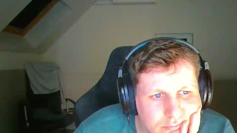 Snapshot of frenchfrieswithmayo chatting on March 25, 2026, 6:47 pm French fries online show from March 25, 2026, 6:47 pm