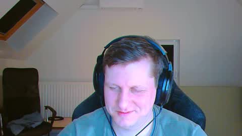 Snapshot of frenchfrieswithmayo chatting on March 27, 2026, 7:57 pm French fries online show from March 27, 2026, 7:57 pm