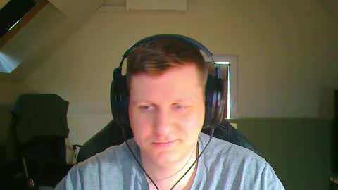 Snapshot of frenchfrieswithmayo chatting on April 28, 2026, 4:45 pm French fries online show from April 28, 2026, 4:45 pm