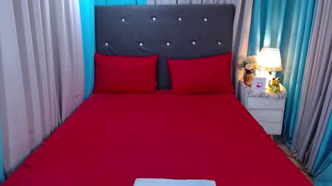 Snapshot of freshtsbigcum chatting on December 18, 2024, 6:25 pm anna online show from December 18, 2024, 6:25 pm