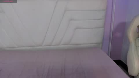 fresitalove01 online show from March 31, 2026, 12:38 pm