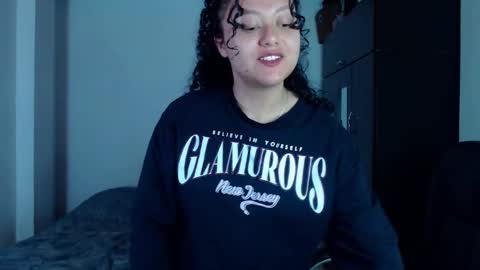 Snapshot of freud_x_louise1 chatting on December 24, 2024, 2:10 am Louise  online show from December 24, 2024, 2:10 am