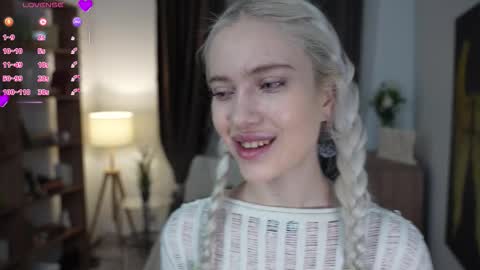 Freya online show from March 15, 2026, 7:31 pm