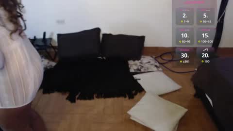freyarouge online show from June 6, 2026, 2:11 pm