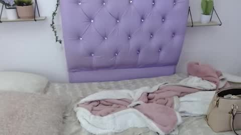 Freyja online show from October 19, 2025, 5:24 pm