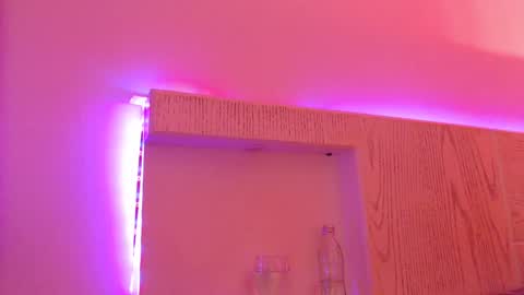 Snapshot of freyjashine_x chatting on January 30, 2025, 2:49 am FREYJA LOREN online show from January 30, 2025, 2:49 am