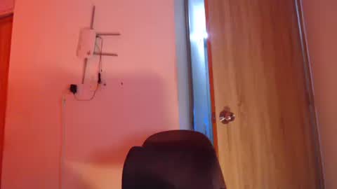 Snapshot of freyjashine_x chatting on February 2, 2025, 2:06 am FREYJA LOREN online show from February 2, 2025, 2:06 am