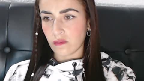 Snapshot of frida__x chatting on January 22, 2025, 11:34 am Frida online show from January 22, 2025, 11:34 am